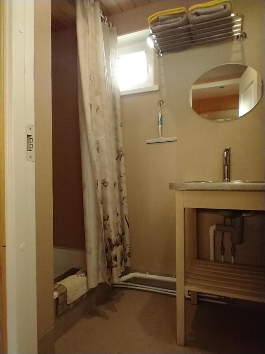 Lahemaa Kohvikann B & B, Caravan Park Palmse Phòng bức ảnh